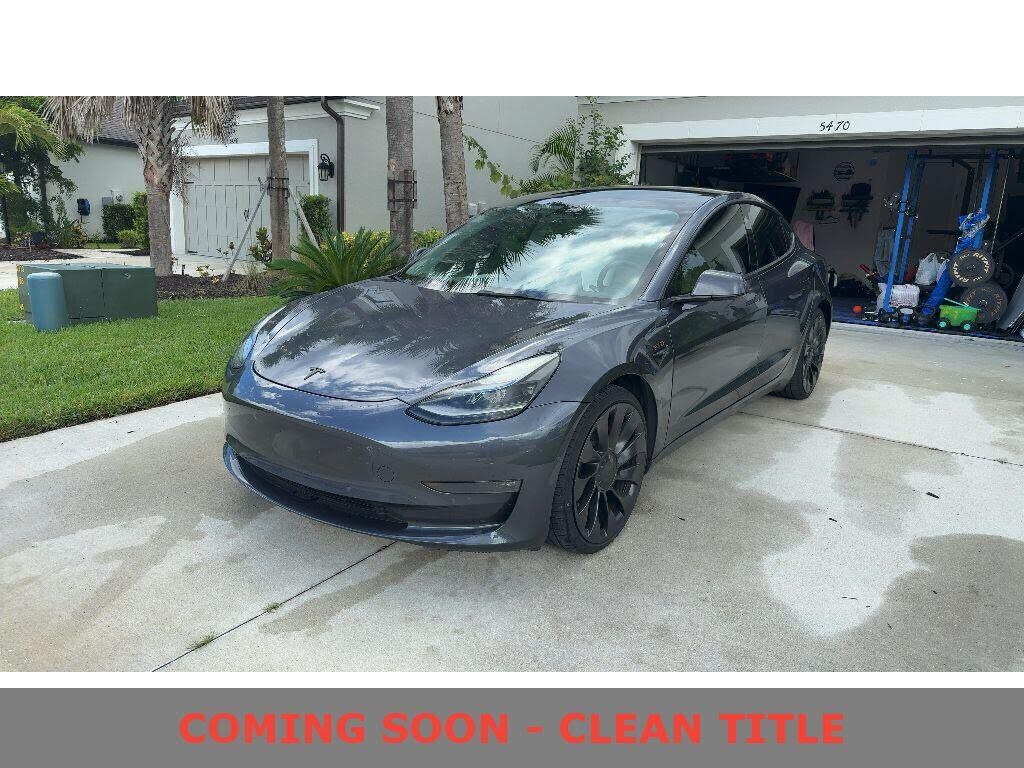 2022 TESLA Model 3