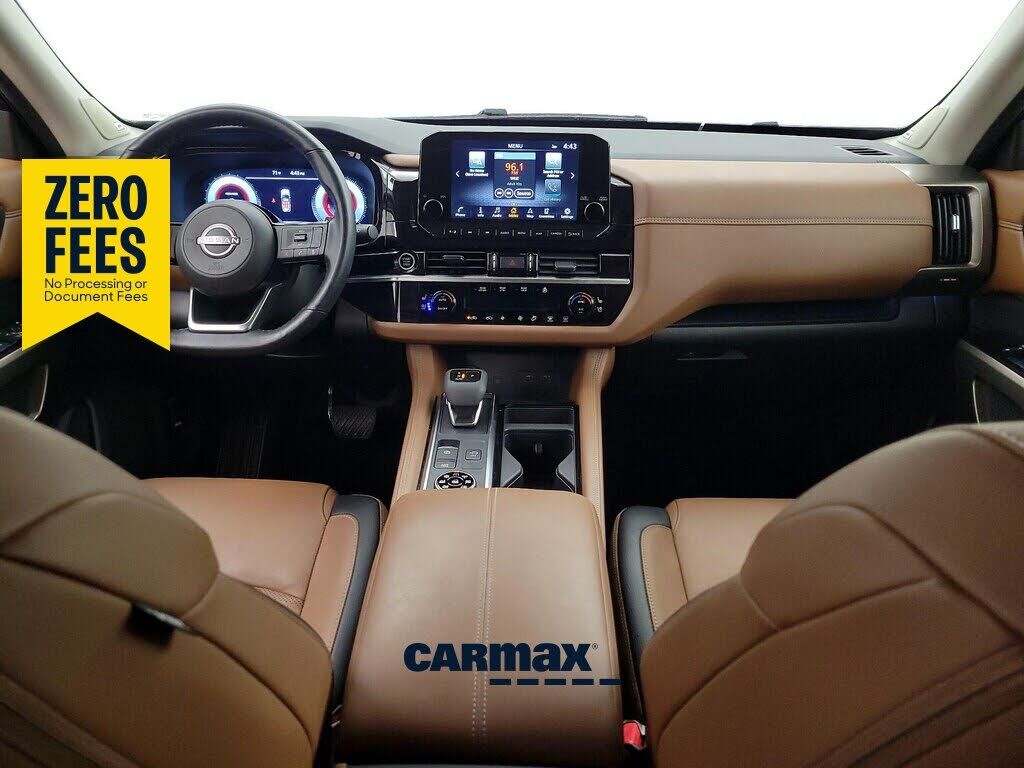 2024 NISSAN Pathfinder