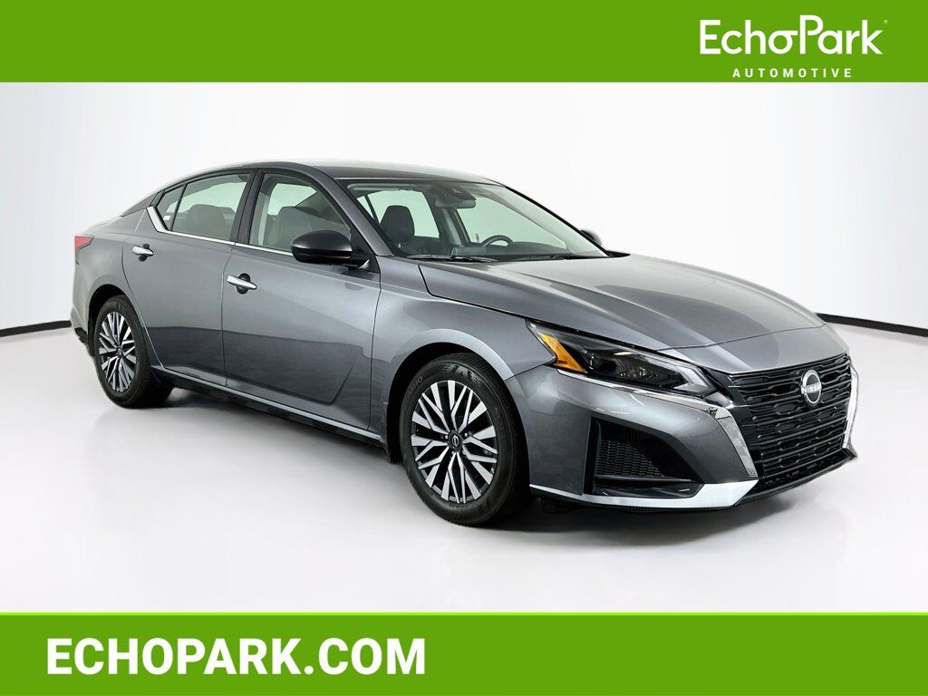 2024 NISSAN Altima