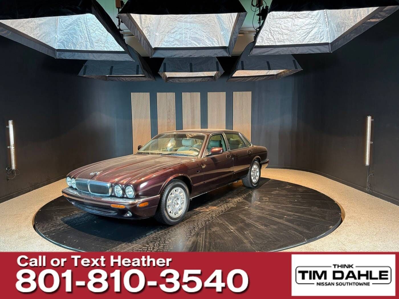 2003 JAGUAR XJ8