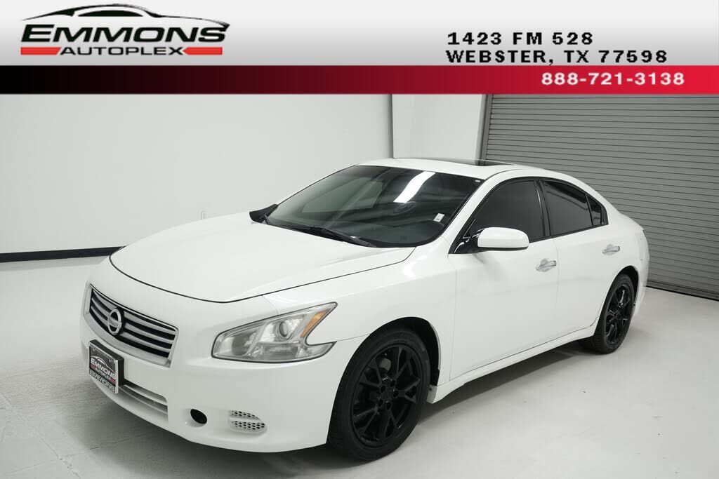 2014 NISSAN Maxima