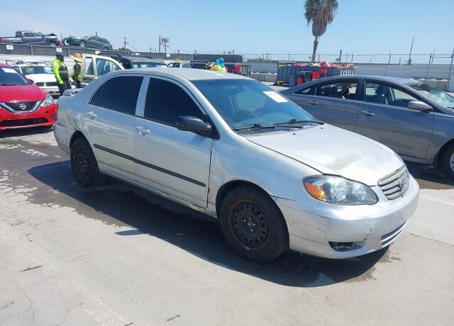 2004 TOYOTA Corolla