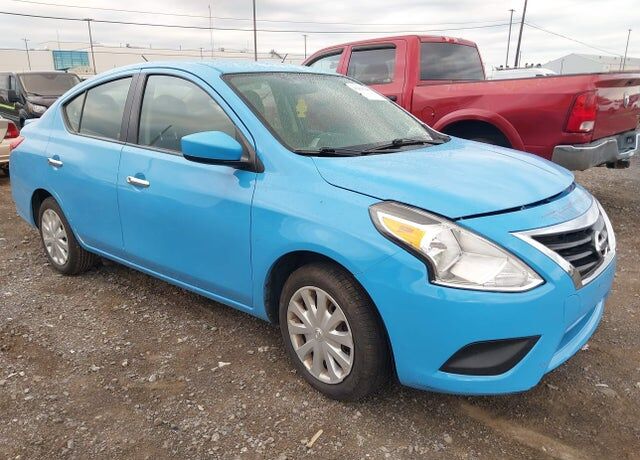 2018 NISSAN Versa