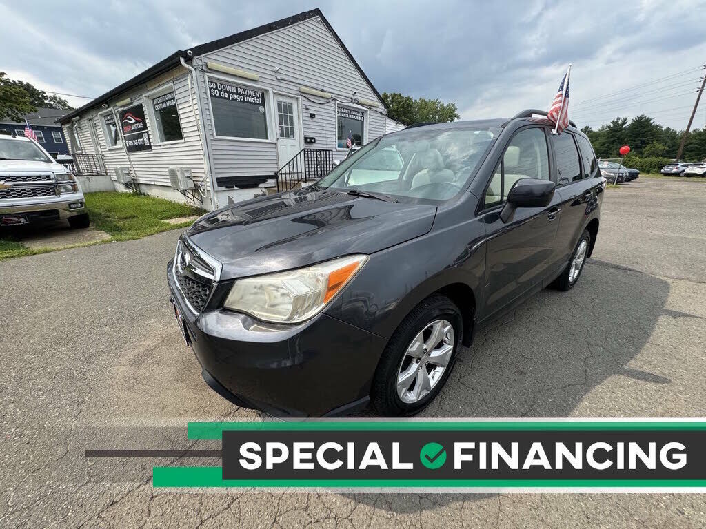 2014 SUBARU Forester