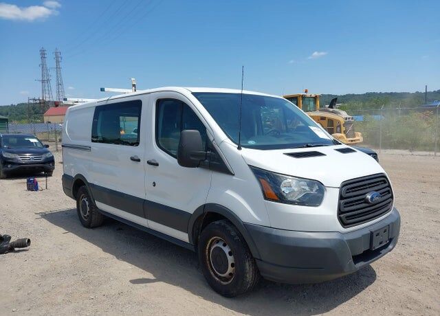 2016 FORD Transit