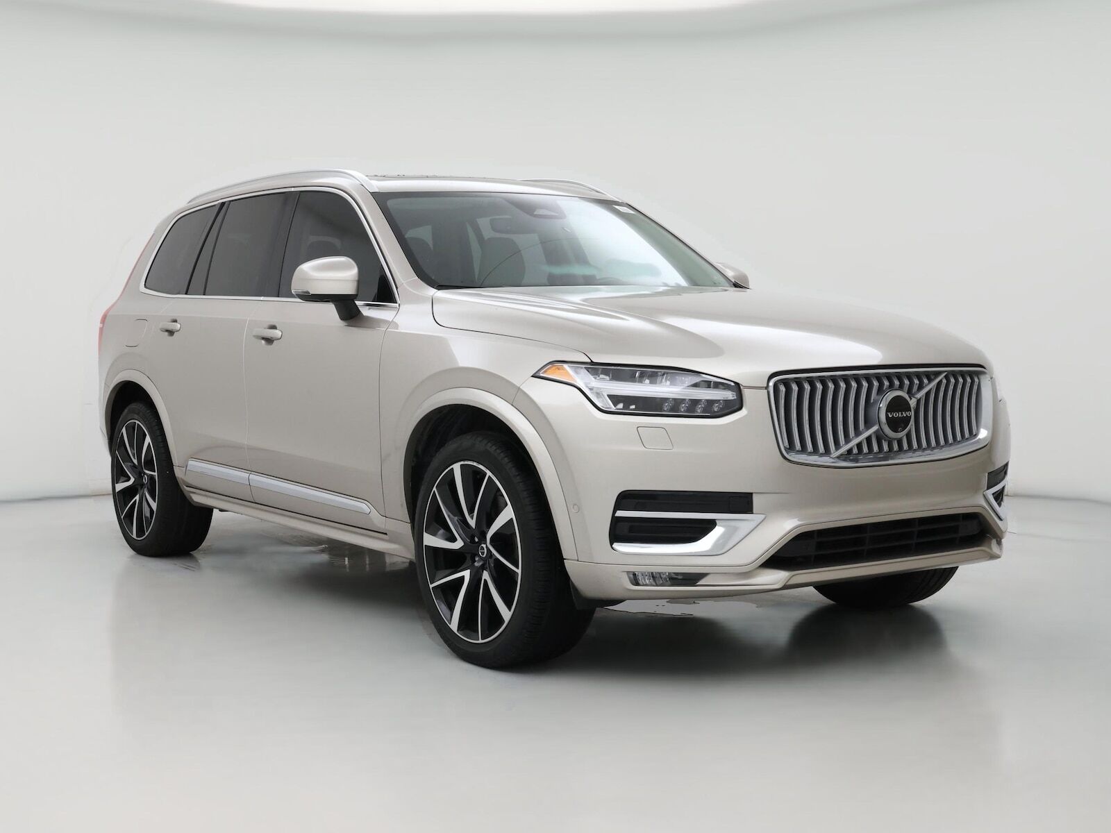 2024 VOLVO XC90