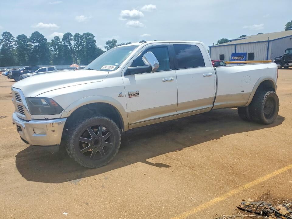 2011 DODGE Ram