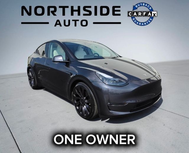 2024 TESLA Model Y