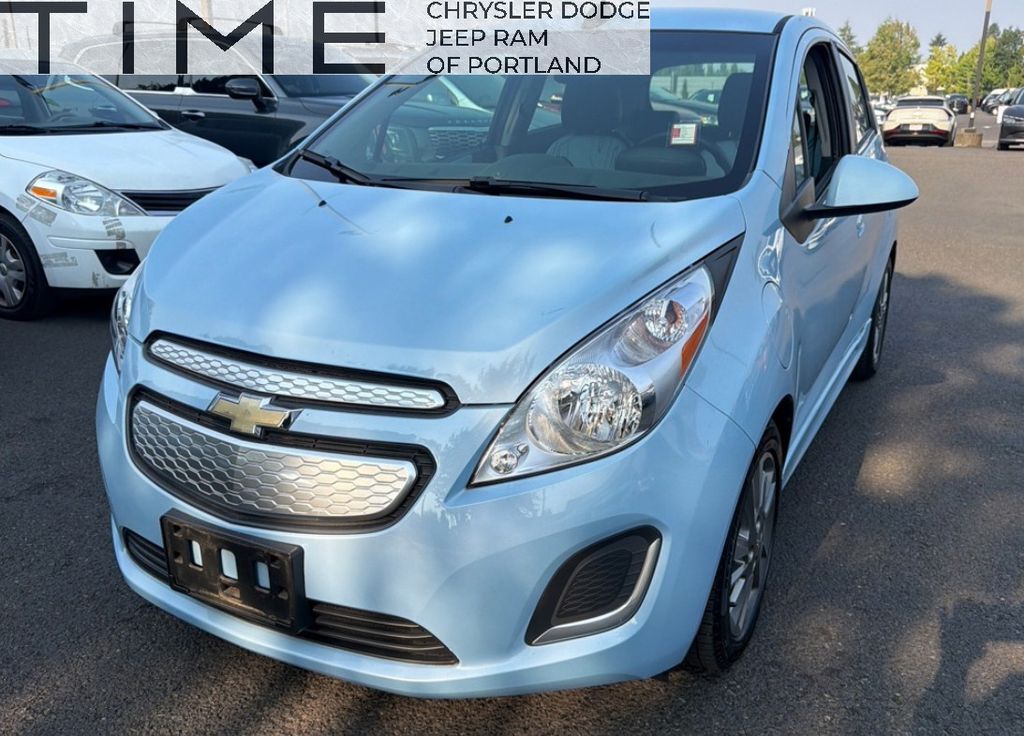 2016 CHEVROLET Spark