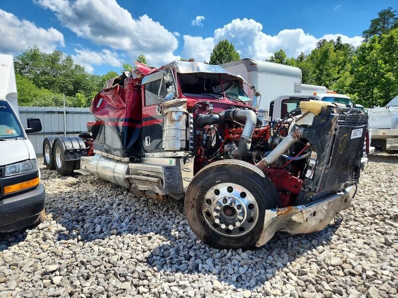 2022 PETERBILT 389