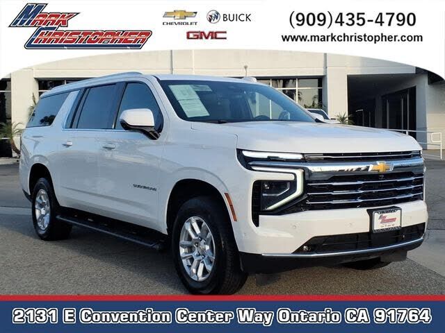 2026 CHEVROLET Suburban