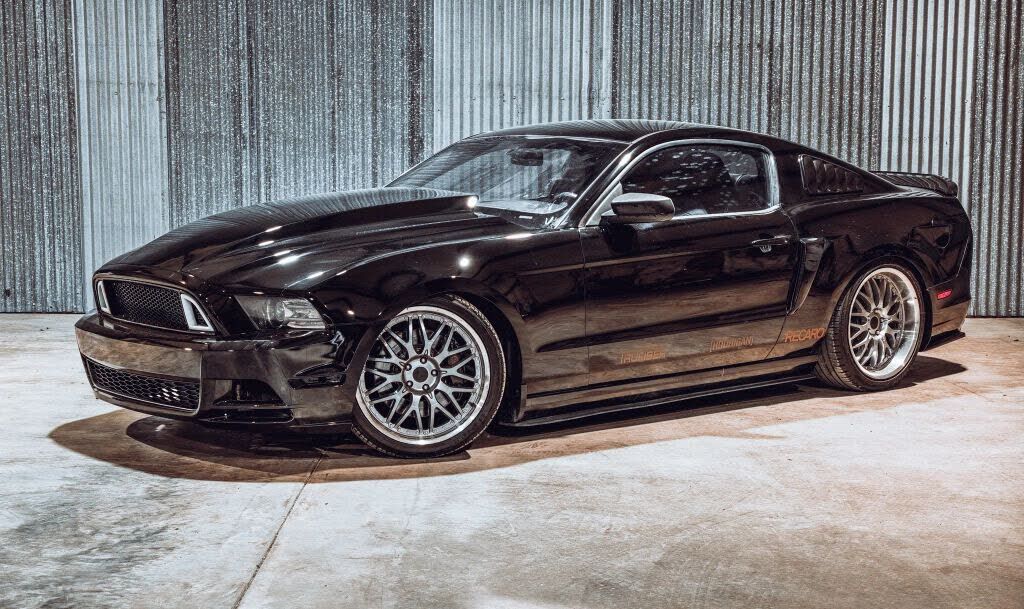 2013 FORD Mustang