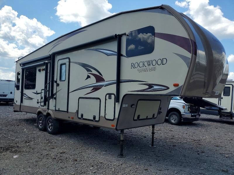 2017 FOREST RIVER Real-lite / Rockwood Lite Weight Trailers