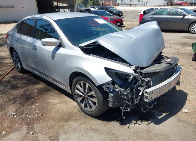 2017 NISSAN Altima