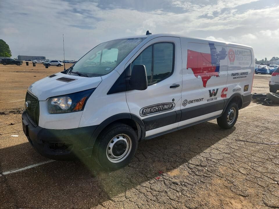 2022 FORD Transit