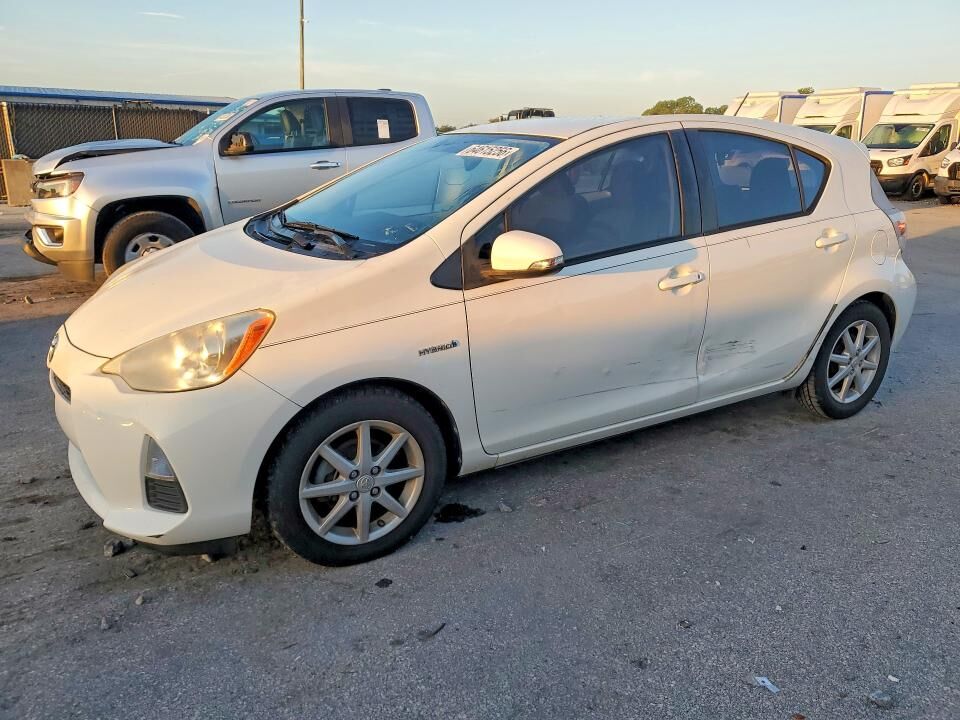 2012 TOYOTA Prius
