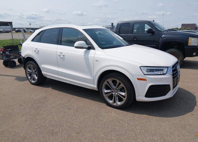 2017 AUDI Q3