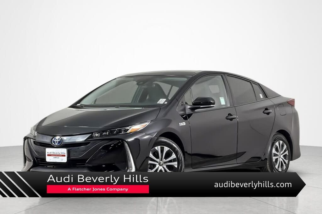 2021 TOYOTA Prius