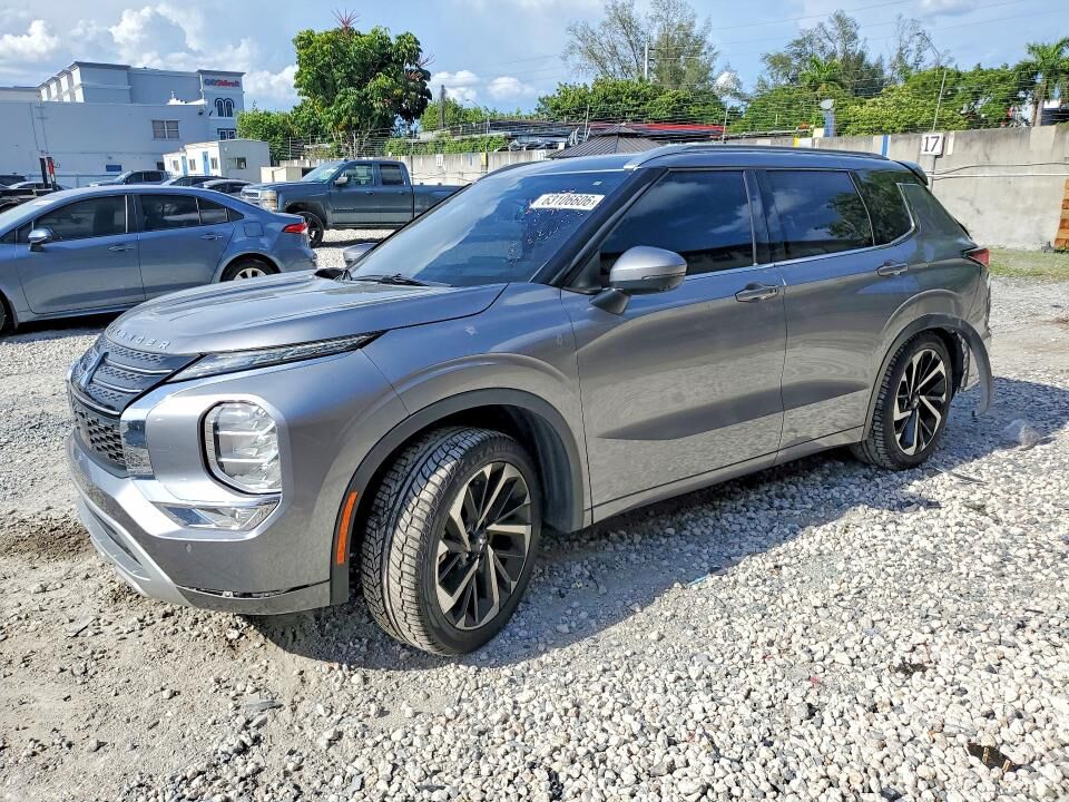 2023 MITSUBISHI Outlander