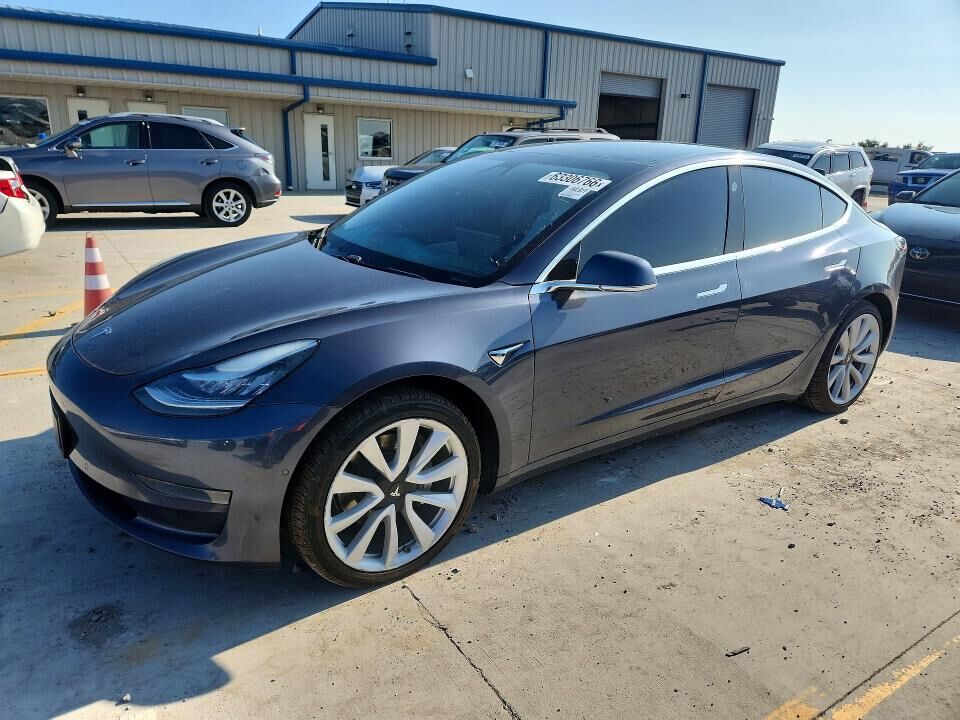 2020 TESLA Model 3
