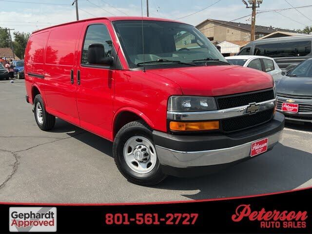 2017 CHEVROLET Express