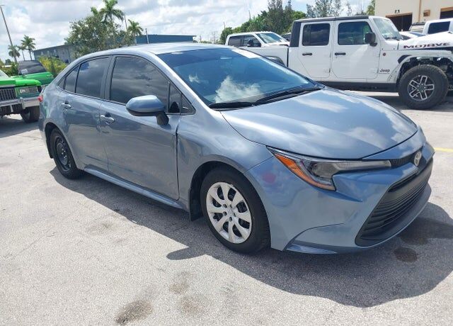2025 TOYOTA Corolla