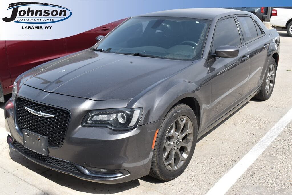 2016 CHRYSLER 300
