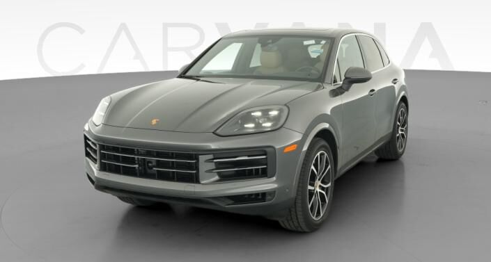 2024 PORSCHE Cayenne
