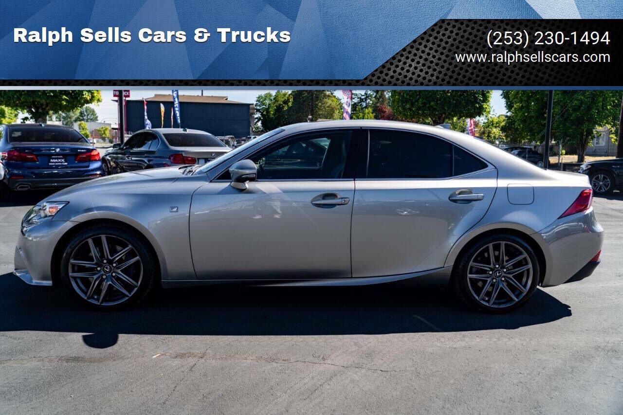 2016 LEXUS IS