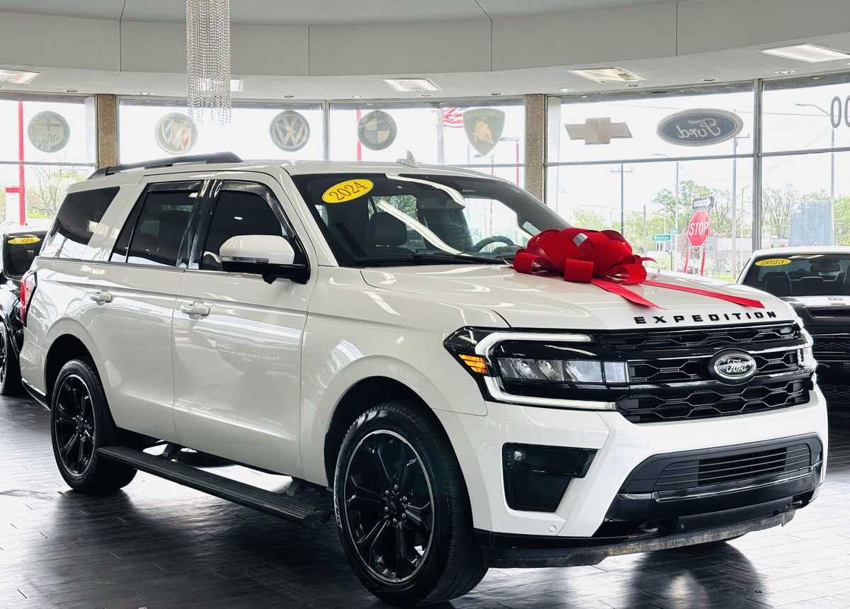 2024 FORD Expedition