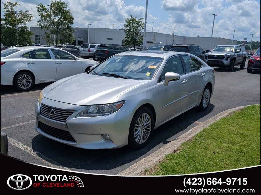 2013 LEXUS ES