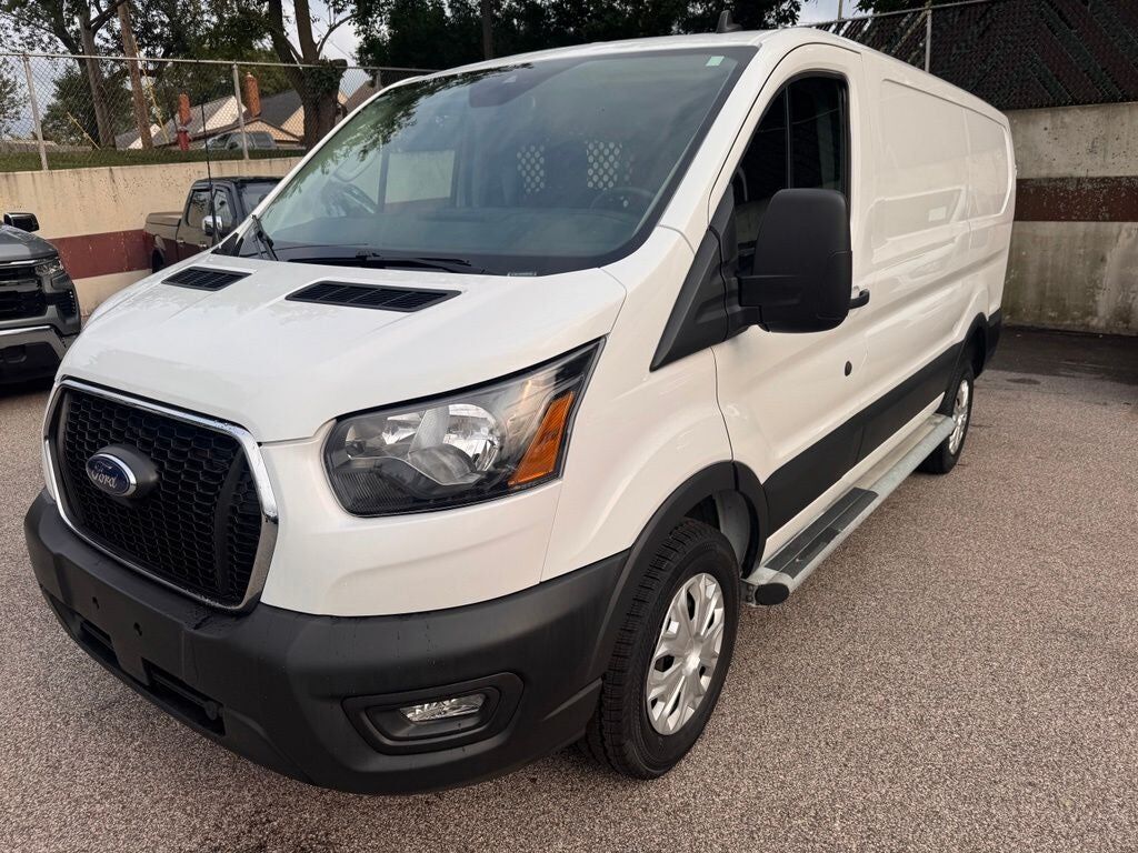 2023 FORD Transit