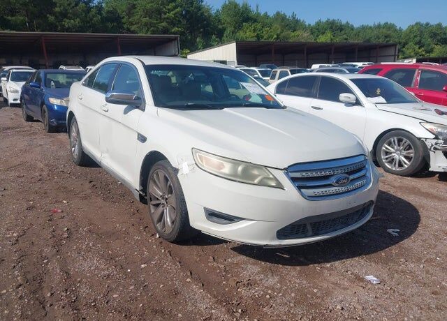 2010 FORD Taurus