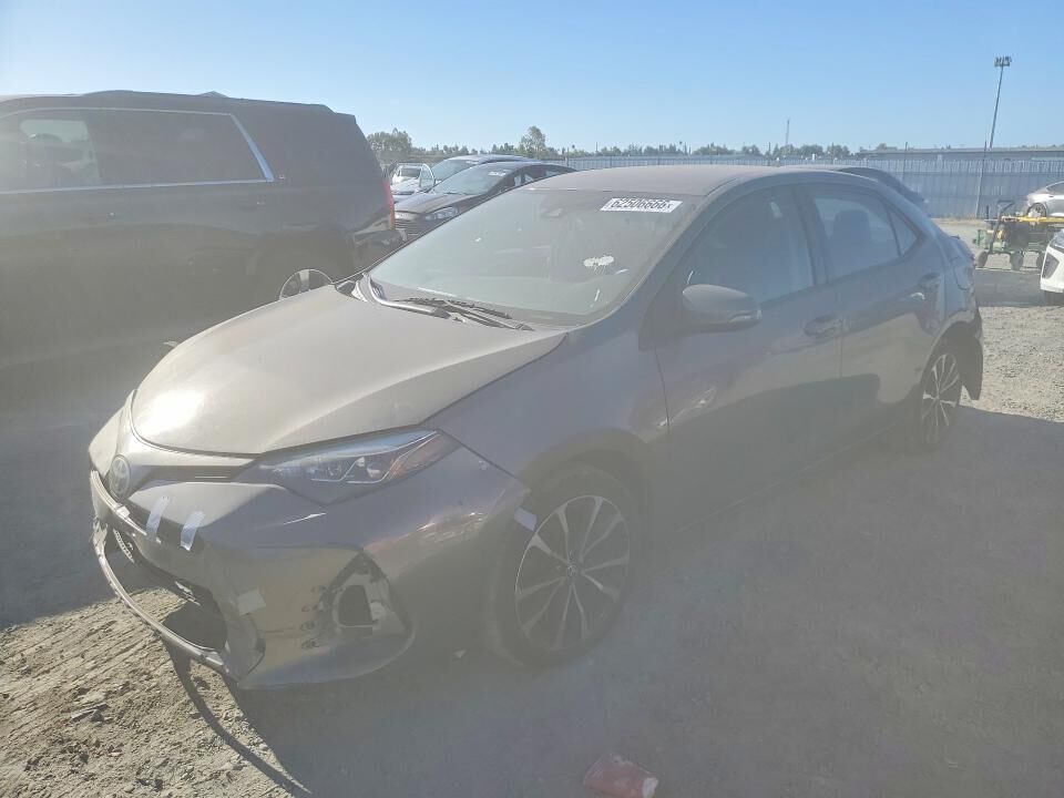 2017 TOYOTA Corolla