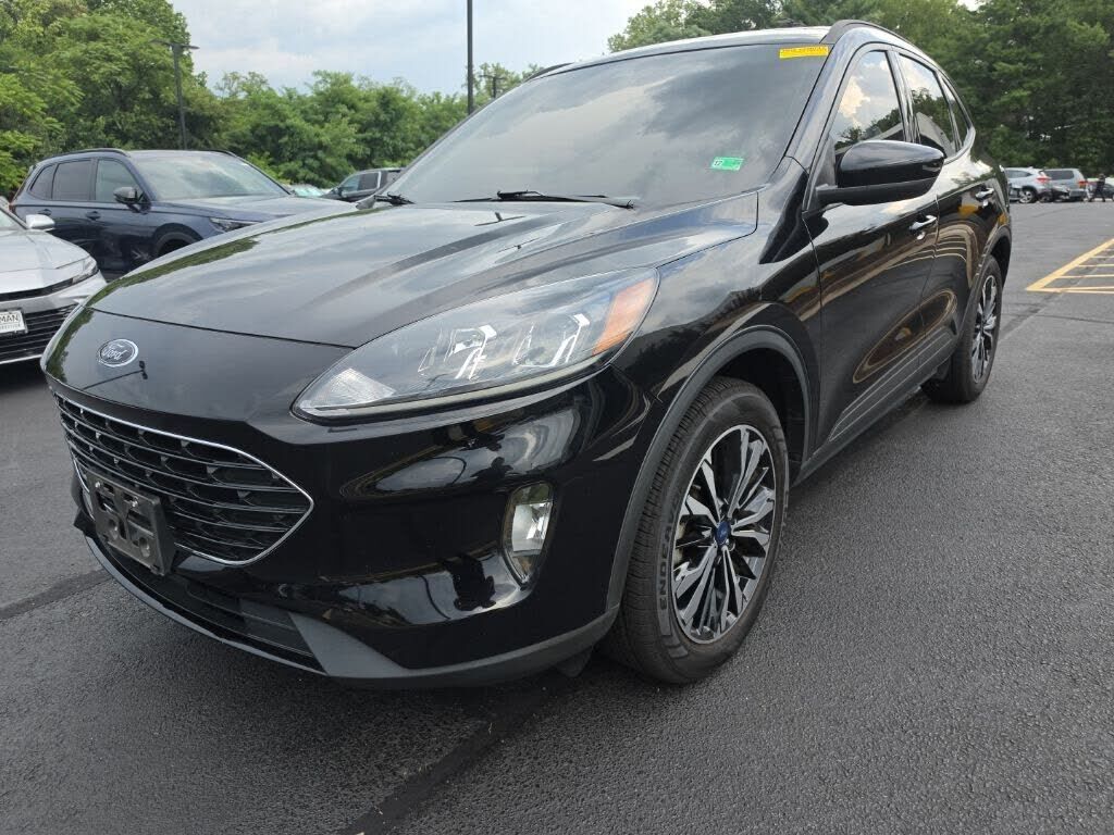 2022 FORD Escape