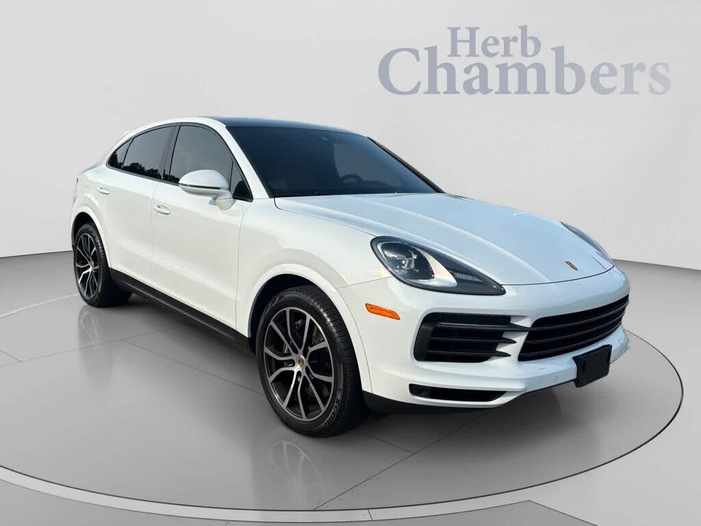2023 PORSCHE Cayenne