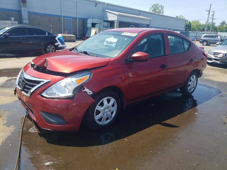 2018 NISSAN Versa