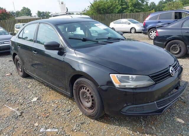 2012 VOLKSWAGEN Jetta