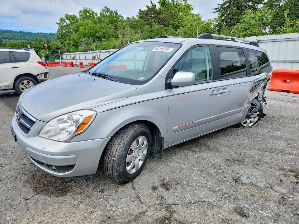 2008 HYUNDAI Entourage