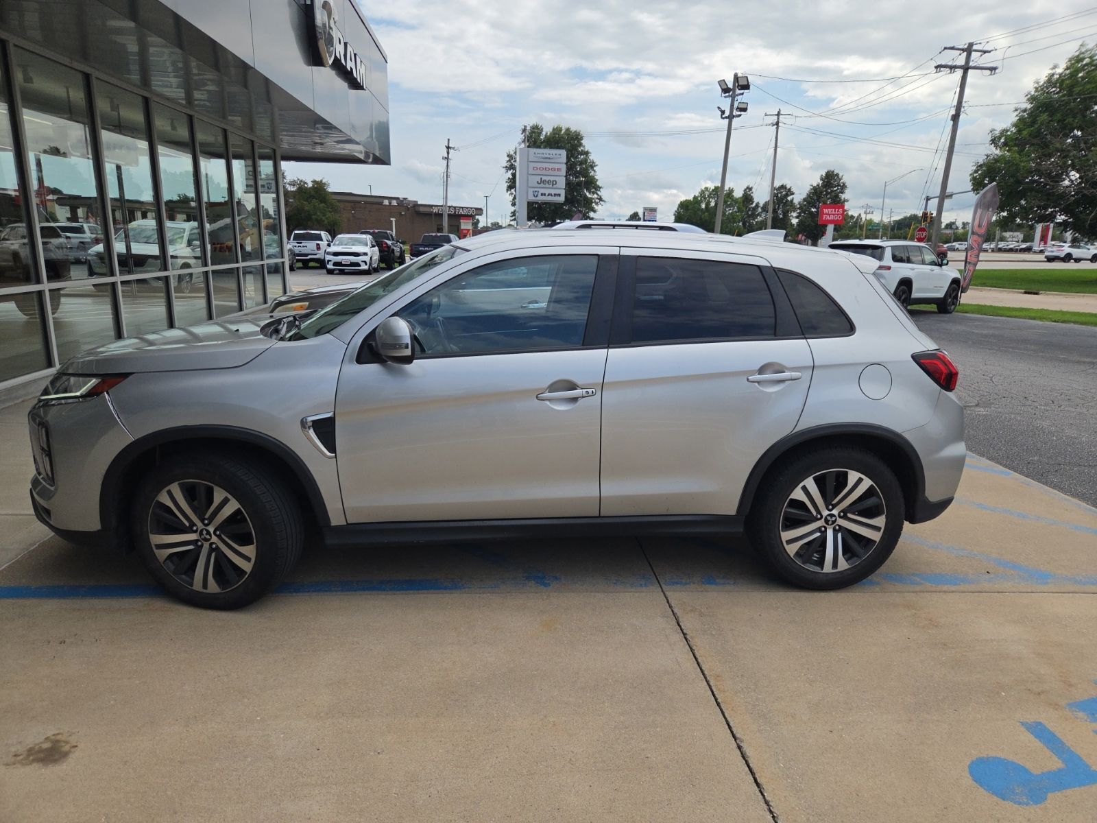 2021 MITSUBISHI Outlander Sport