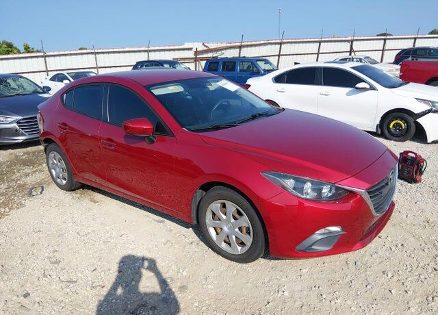 2016 MAZDA Mazda3