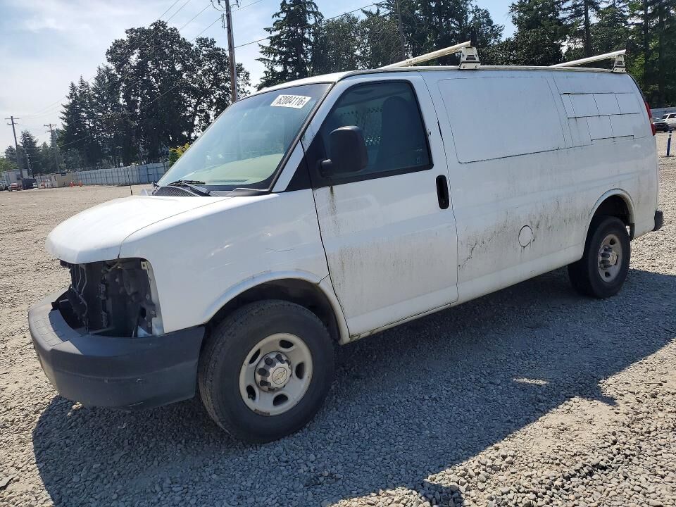 2013 CHEVROLET Express