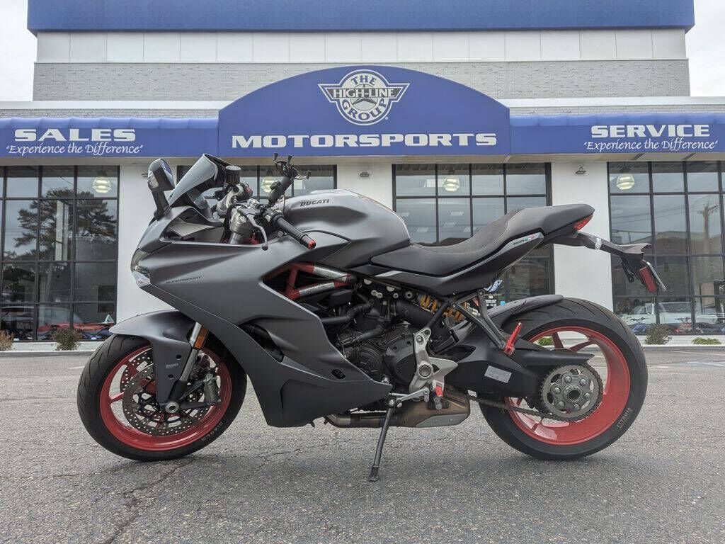 2020 DUCATI SuperSport