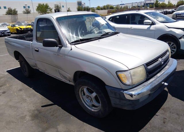 2000 TOYOTA Tacoma