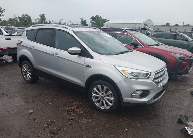 2017 FORD Escape