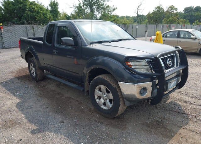2011 NISSAN Frontier
