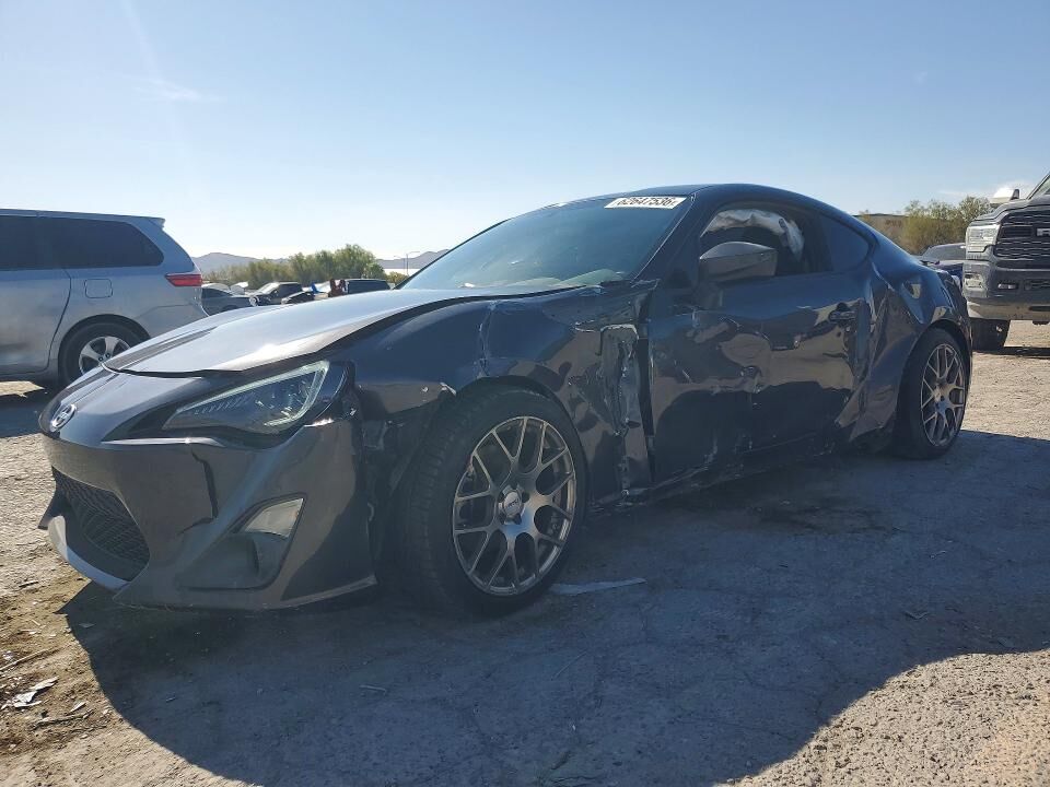 2013 TOYOTA Scion