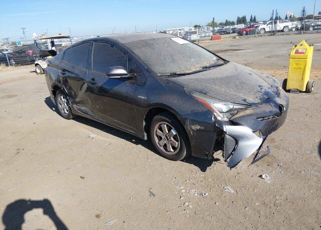 2018 TOYOTA PRIUS