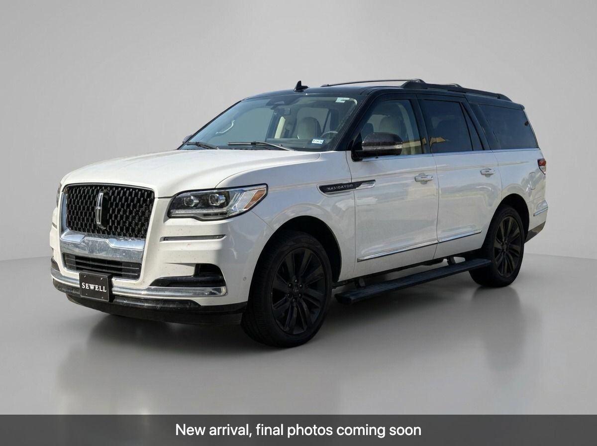 2022 LINCOLN Navigator L