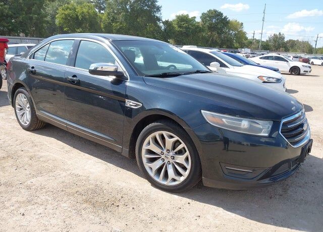 2014 FORD Taurus